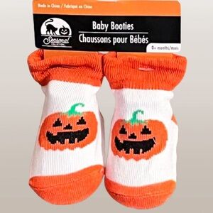 🆕- Halloween Pumpkin Baby Booties. 0-3 months